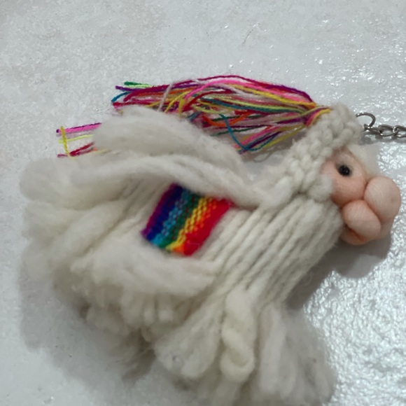 Cute Peru Keychain - Picture 3 of 3